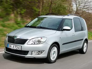 2010 Roomster (facelift 2010)